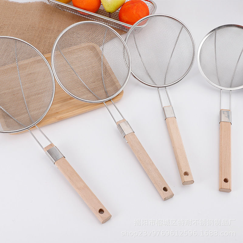 Colador de acero inoxidable con mango de madera – ideal para cocina y uso doméstico