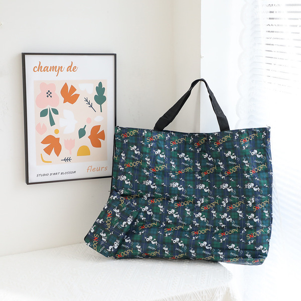 Cartoon handheld big shopping bag