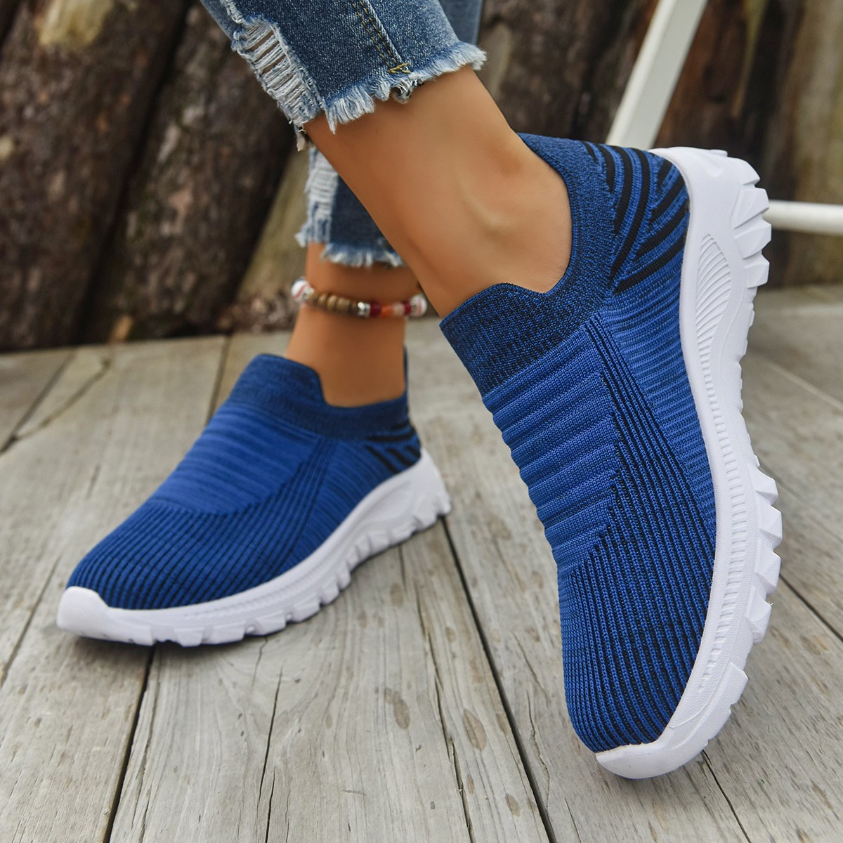 Cross-Border Women's Shoes 2025 Spring New Style Fly-Woven Soft-Soled Breathable Slip-On Fashion Casual Shoes Women's Casual Shoes