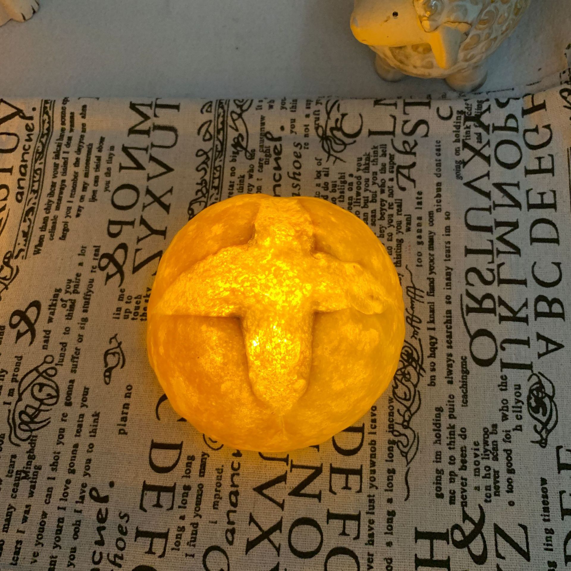 Garra bolsa pan lámpara cuerno bolsa Cruz bolsa linterna pastel tienda decoración creativa regalo LED noche Luz