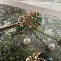 Шаг за шагом придворная булочка с пресной водой жемчуг 14k инъекция золота сплошная булочка с зеленым халцедоном темперамент украшает классическую женственность