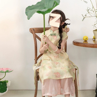 Новое улучшенное платье Cheongsam для девочек в китайском стиле, детский комплект из двух предметов в древнем стиле Hanfu, летний комплект из двух предметов для маленькой девочки, супер феи в китайском стиле.
