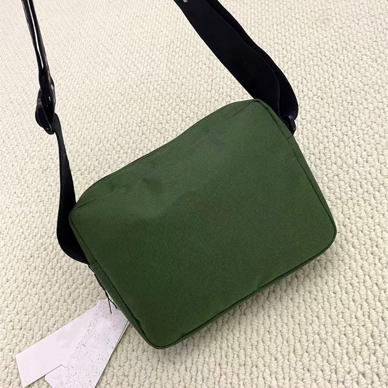 Unisex Camera Bag with Compartments, 3D Zipper Pouch, Reporter Bag, Fish-Style Crossbody Bag, Tennis Sports Large-Capacity Bag Unisex Camera Bag with Compartments, 3D Zipper Pouch, Reporter Bag, Fish-Style Crossbody Bag, Tennis Sports Large-Capacity Bag