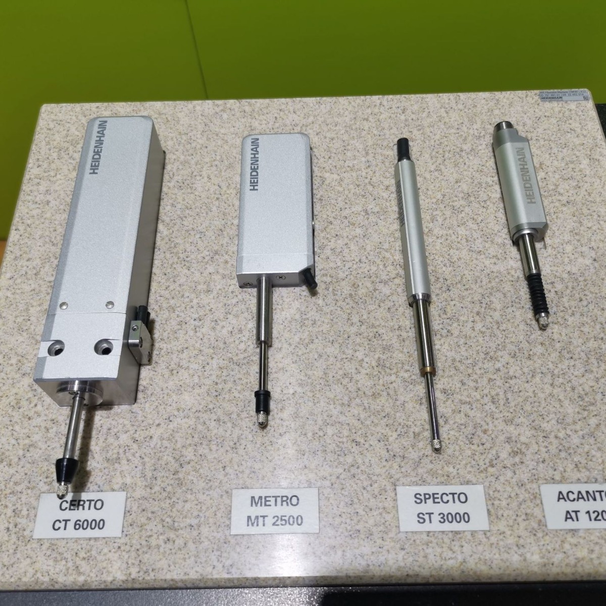 数控机床测量系统Heidenhain海德汉RON285C  358699-01编码器