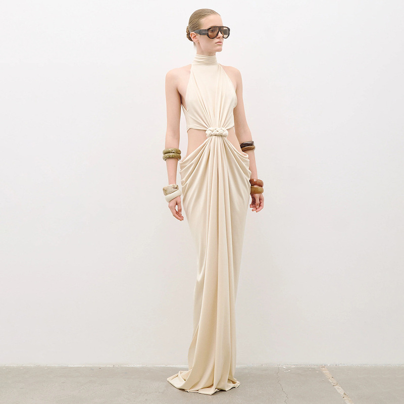 In Stock | Twisted Hollow-Out Draped Long Dress, New Winter Women's High-Neck Sleeveless Waist-Exposing Niche Dress.