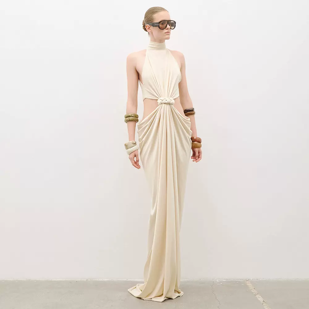 扭结镂空垂坠长裙冬季新款女装高领无袖露腰小众连衣裙视界时装