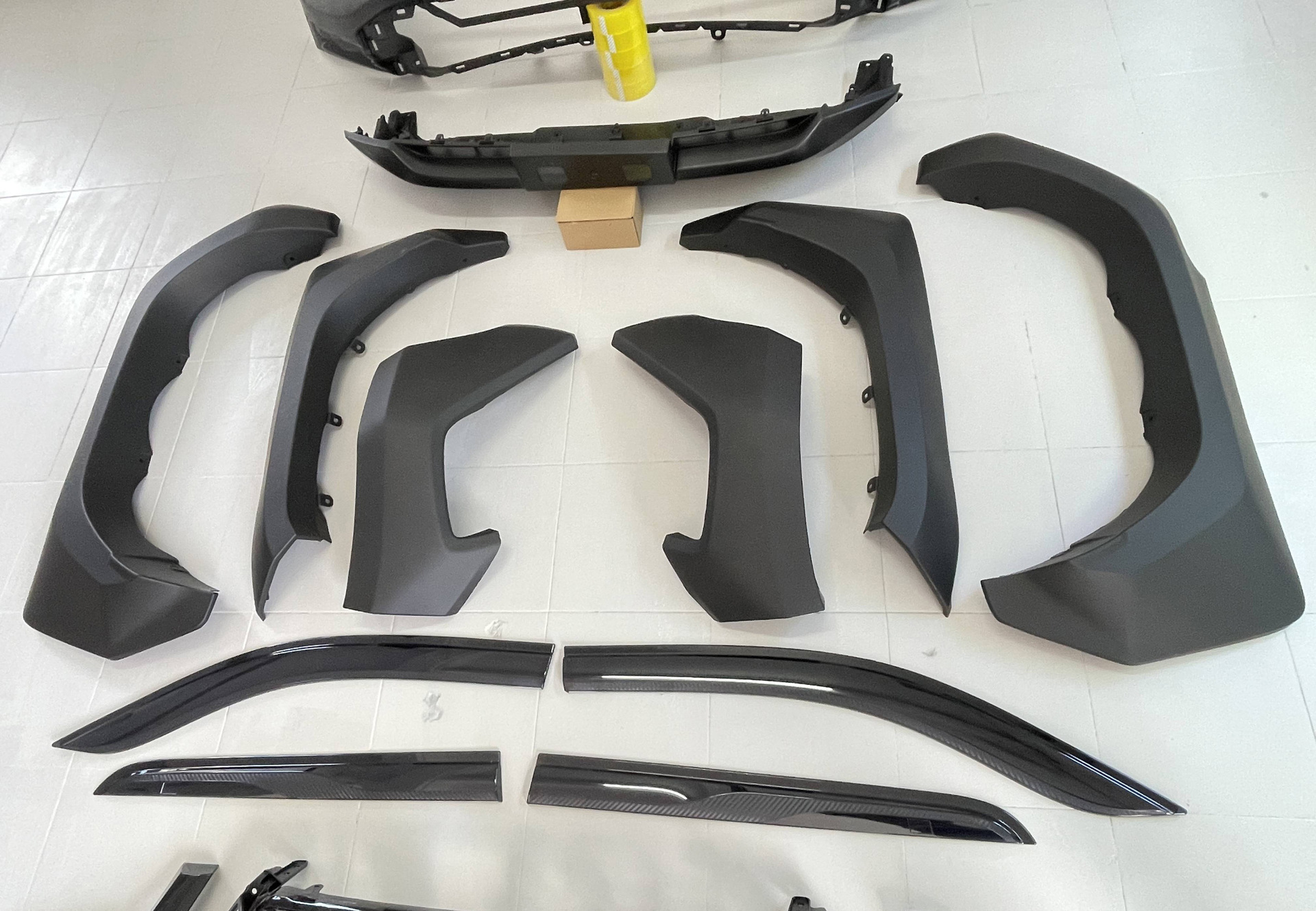 2016-2020 Hyurax Herux Modified 2023 GR Surrounded Car Modification Parts