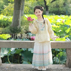 2025秋古风女童汉服儿童中式中秋节上衣裙子套装幼儿园一整套衣服