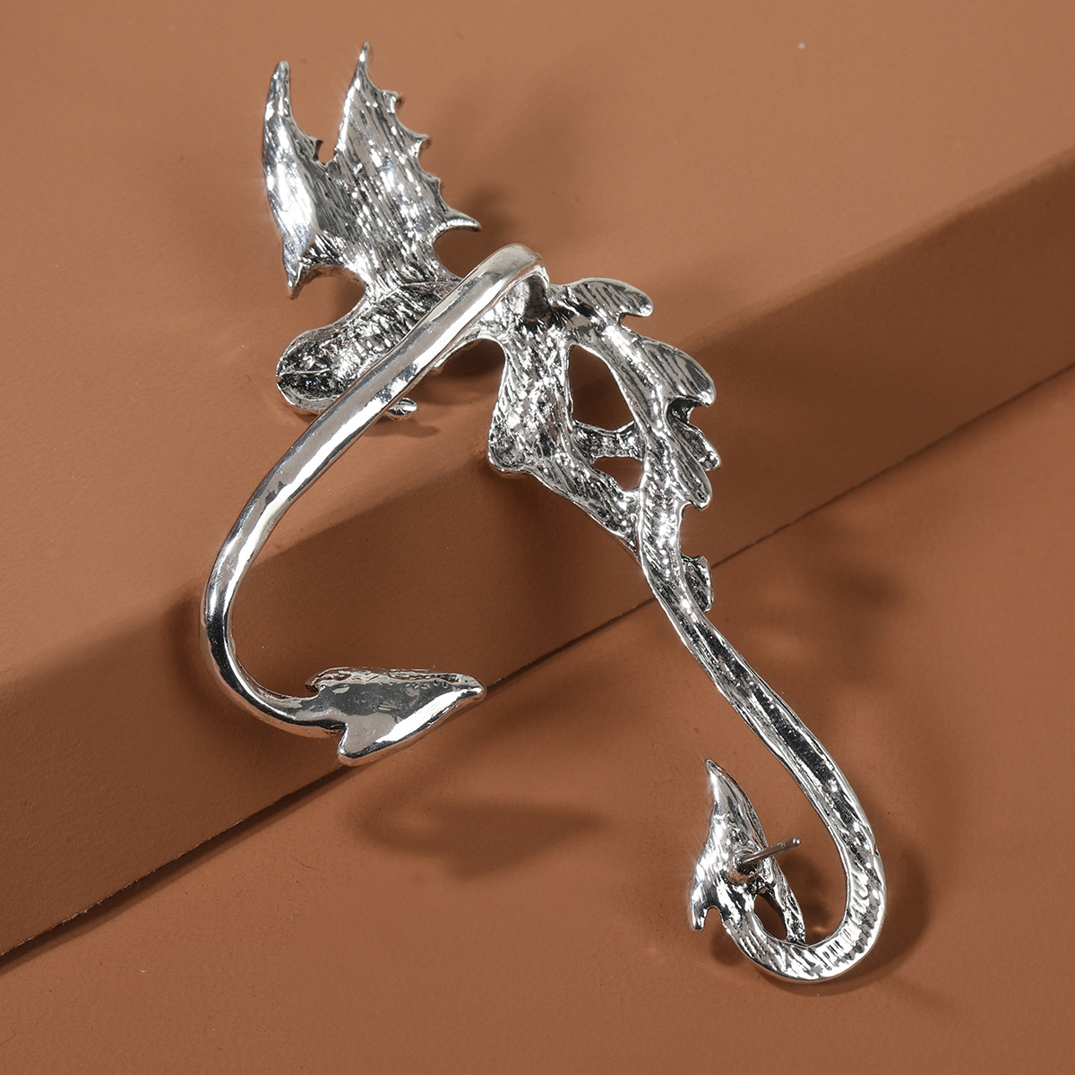 Orecchini gotici retrò con ali da elfo, clip per le orecchie per le donne, stile dark, stile punk, orecchini da diavolo, orecchini a forma di drago, ganci per le orecchie_voghion.com