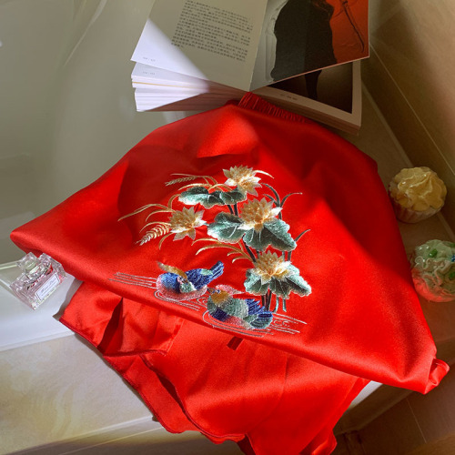 Suzhou embroidery finished product women's adult bellyband retro Chinese style underwear ladies suspender bellyband set