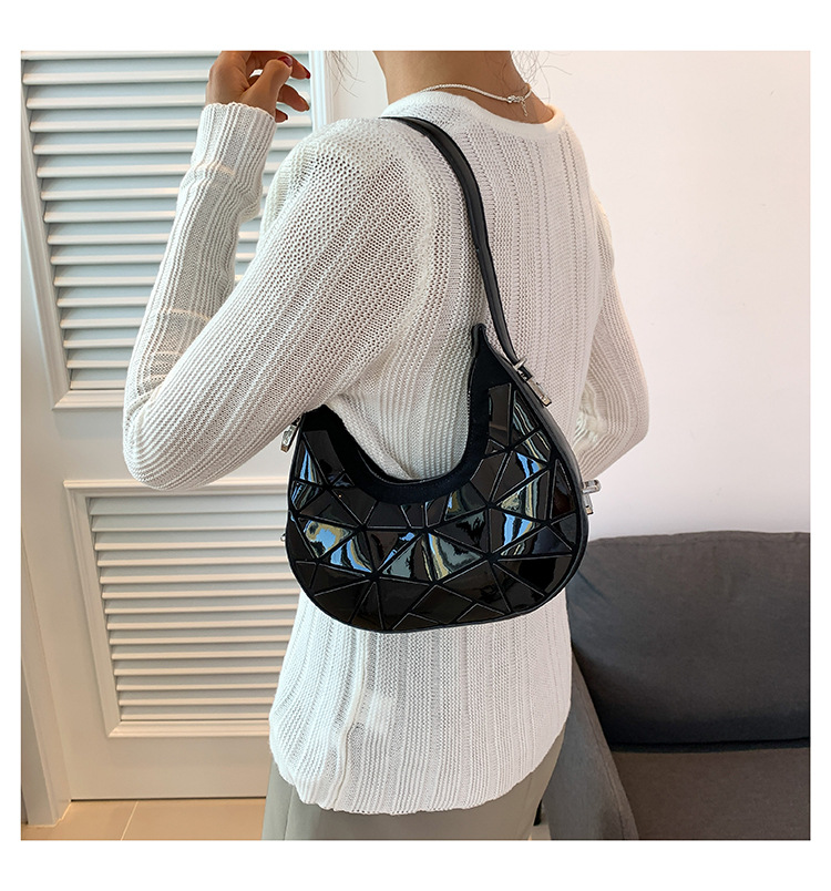Geometric Armpit Bag For Women Versatile Trendy Shoulder Handbag_voghion.com