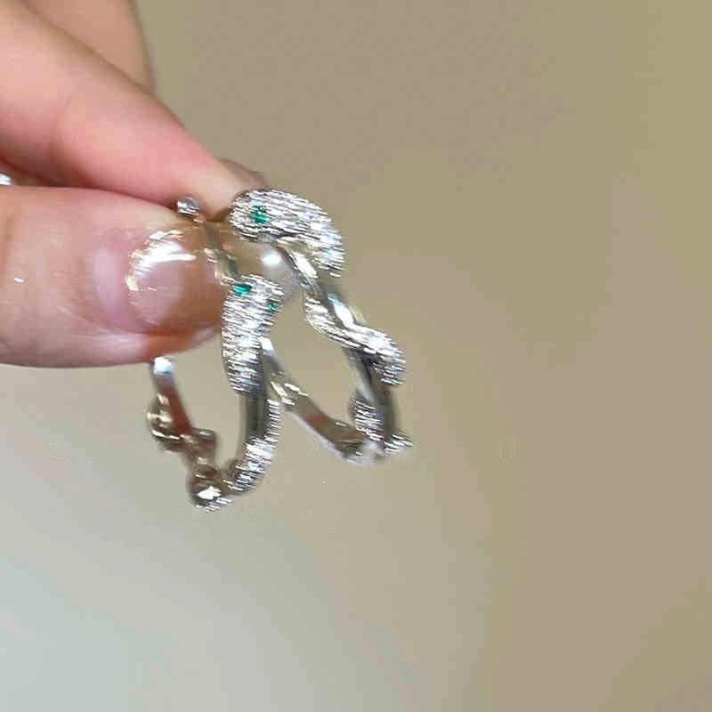 Nicho de diseño de plata amor geometría bola aguja de plata pendientes transfronterizos venta caliente minimalista viento frío fábrica de alto nivel image 53