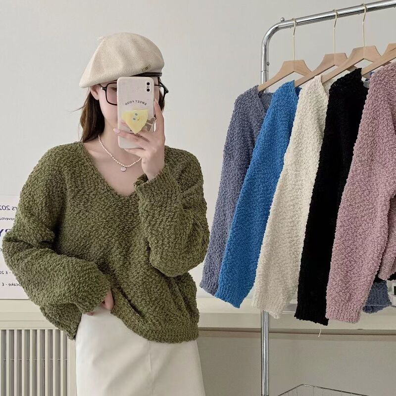 South Korea's Dongdaemun 2025 Early Autumn New Style Lazy Style Chunky Knit Slimming Casual V-Neck Simple Pullover Sweater for Women