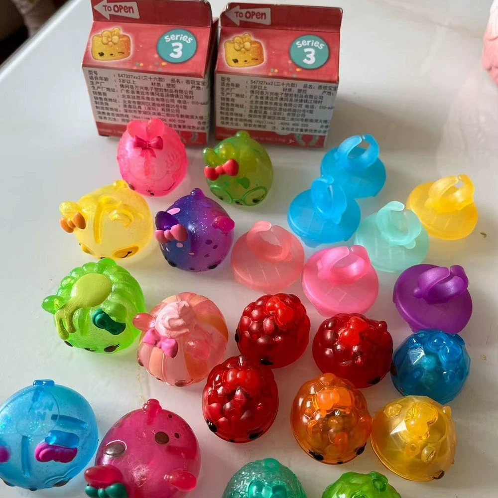Светящееся кольцо (Num Noms) с мини-куклой Num, ароматная коллекционная игрушка, 3+