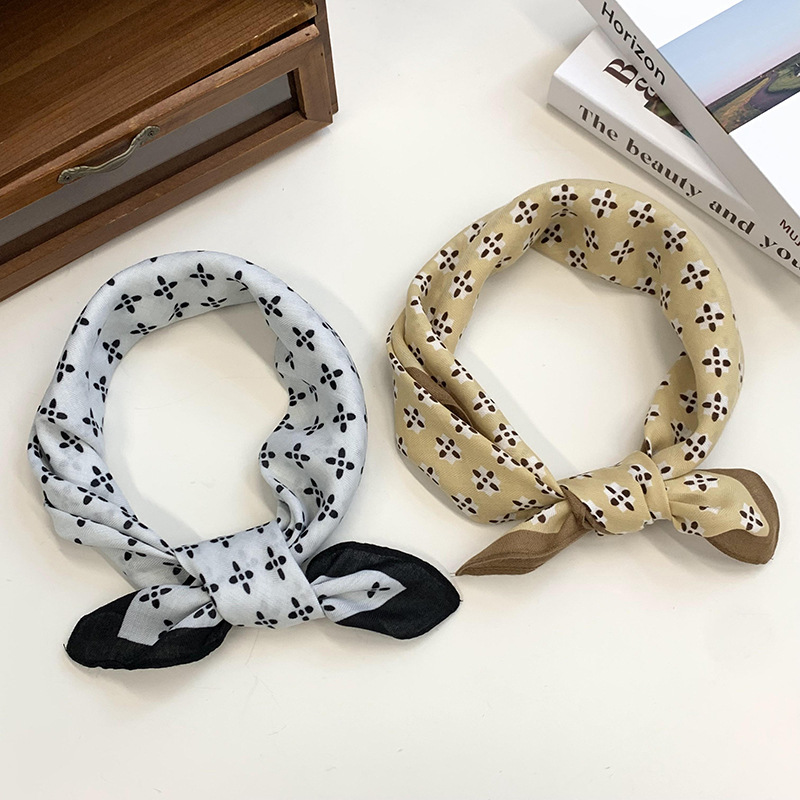 Bufandas de seda para mujeres 2025 otoño y invierno nuevo estilo de moda universal de alta sensación de algodón bufandas de seda al por mayor