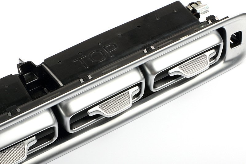 Suitable for Mercedes-Benz S-Class Air Outlet Paddle S400 Central Air Conditioning Air Outlet Bright Strip S450 S480 Grille Buckle