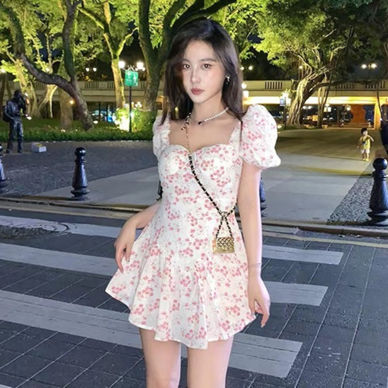 Dropshipping Korean Style Puff Sleeve Princess Dress for Women 2025 New Summer Floral One-Shoulder Short Skirt Trendy
