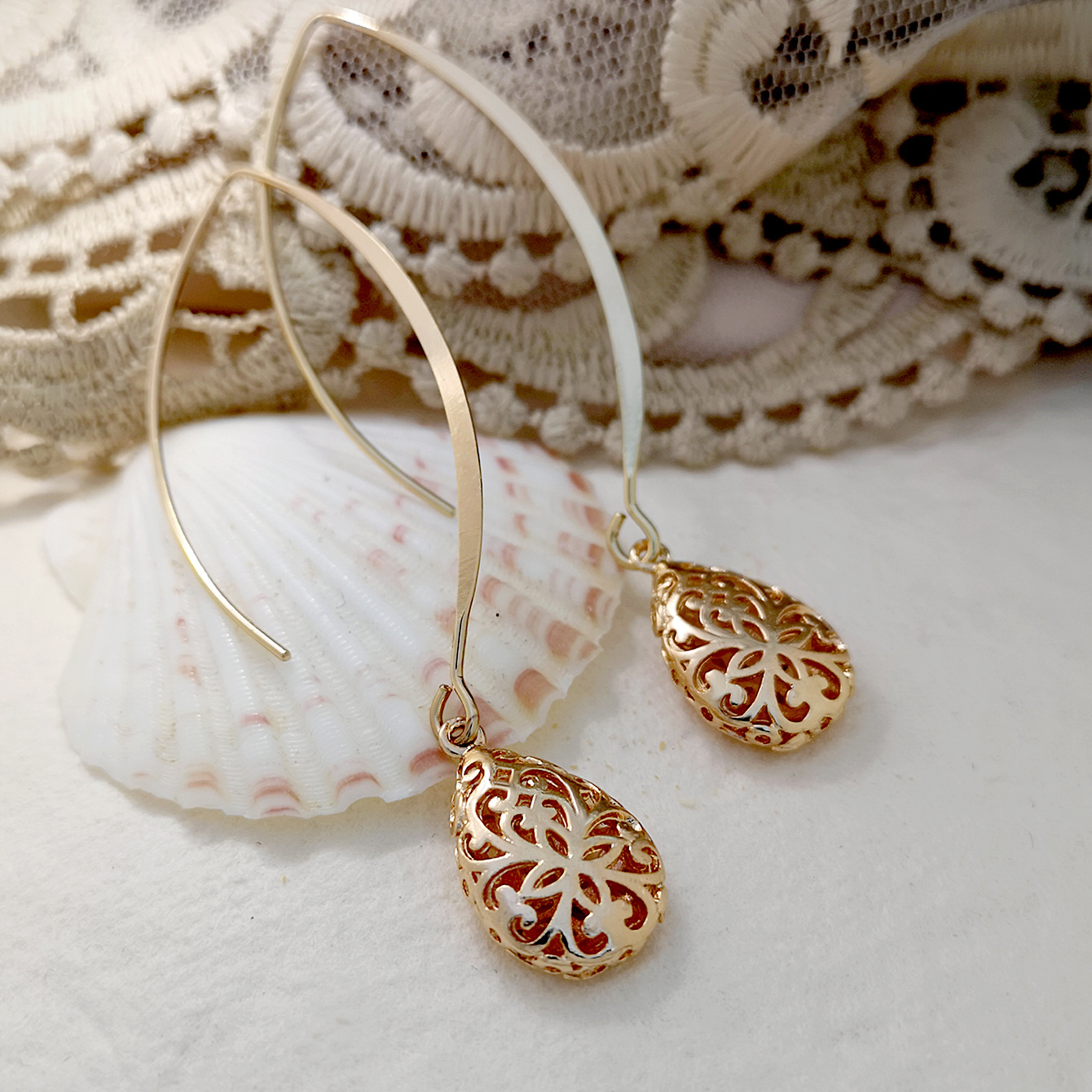 Vintage Style Flower Plating Metal Drop Earrings display picture 3