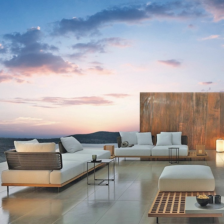 Sofá al aire libre Diseñador de patio hotel sofá de caña muebles al aire libre de caña balcón sofá de madera maciza