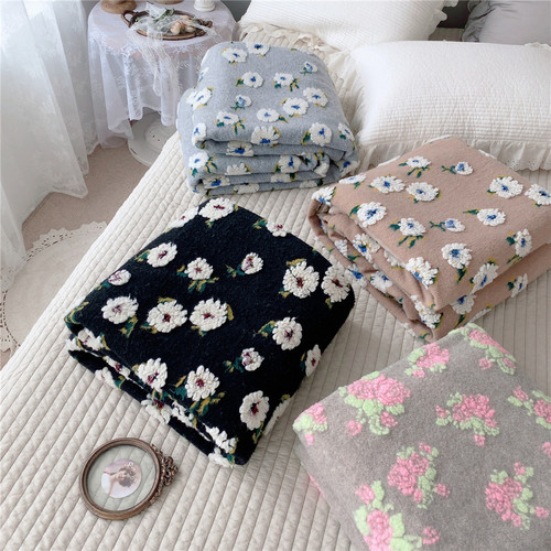 Retro wool blanket thickened beanie blanket single leg cover office nap children's leisure blanket