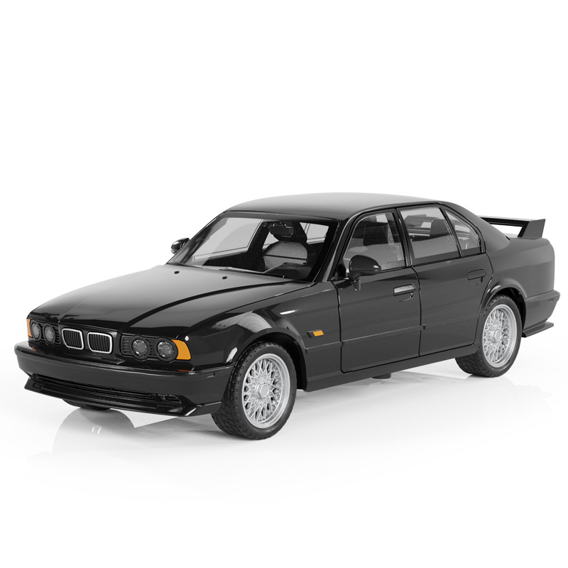 1 / 24 modelo de automóvil de aleación fantasma mejorado Echo sonido y luz estrella Skytop juguetes grandes coleccionistas de adornos transfronterizos