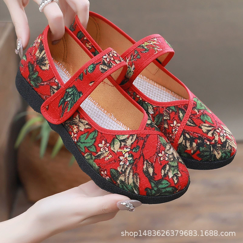 Пекинская женская обувь для мамы весной и осенью