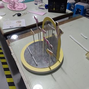 Promotional Removable Chevron Board Desktop Display Props Acrylic Beauty Display Box Pvc Props Booth