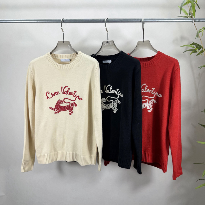 Cross-border VA trendy brand embroidered leopard round-neck knit sweater, unisex casual versatile long-sleeve sweater, in stock for direct shipping Cross-border VA trendy brand embroidered leopard round-neck knit sweater, unisex casual versatile long-sleeve sweater, in stock for direct shipping