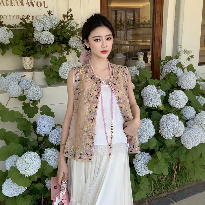 2025 Summer New Chinese Style Women's Silk Vest Mulberry Silk National Fashion Versatile Elegant Waistcoat Vest