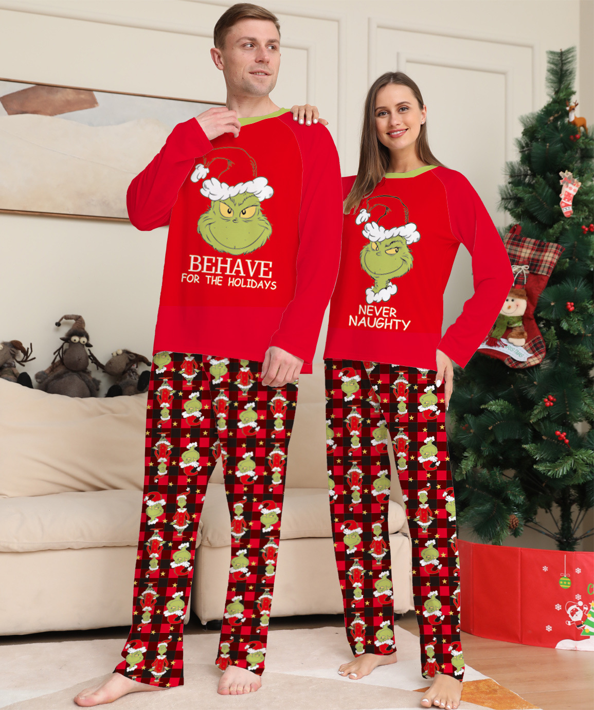Christmas Little strange family Christmas homestays pajamas cartoon plaid printed two-piece family suit_voghion.com