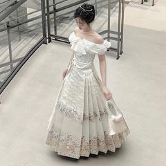 プラスサイズファットmm新しい中国風漢服女性のレトロな中国風ワンショルダートップ馬面スカートスーパー妖精スーツ