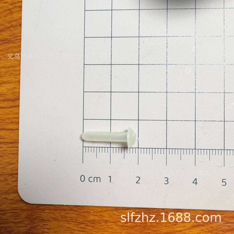 1.8cm white bullet plant accessory bullet flower pin, artificial flower accessory for flower arrangement, large artificial chrysanthemum base 1.8cm white bullet plant accessory bullet flower pin, artificial flower accessory for flower arrangement, large artificial chrysanthemum base