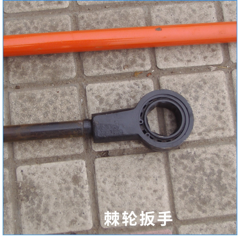 棘轮扳手@凡科快图