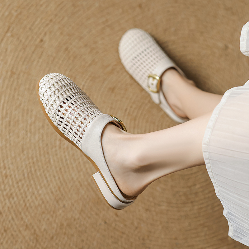 Dép lê nữ bít mũi rỗng dệt cổ điển đế thô — đen