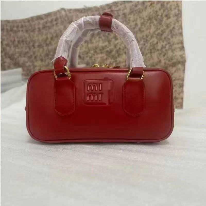 24 Vintage New All-match Bowling Handbag Fashion Bowling Niche Crossbody Bag Maillard Women's Bag Same Style
