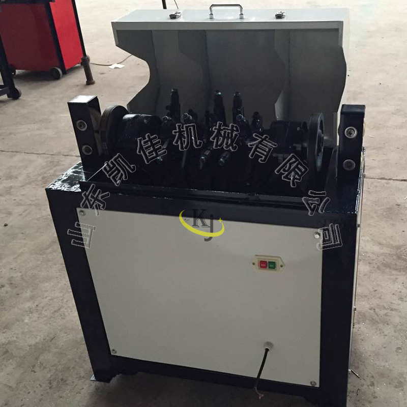 钢筋除锈机螺纹钢除锈机废旧钢筋除锈机平台式全自动钢筋除锈机