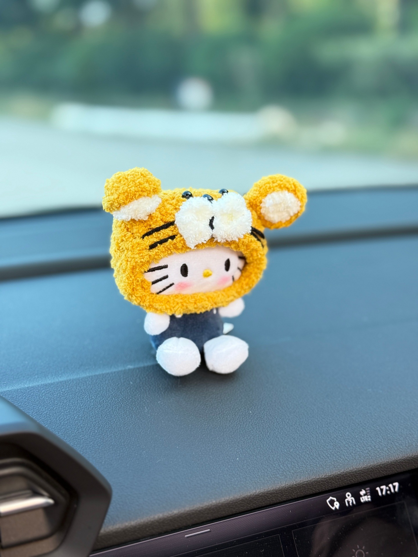 Cartoon Plush Cute Doll Car Ornaments 2025 New Car Dashboard Center Console Car Interior Decorations