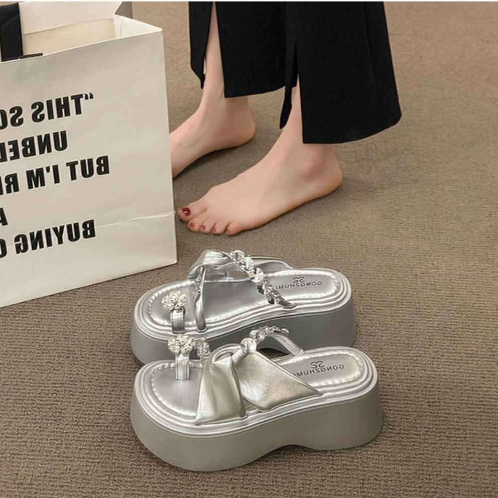 Korean Style Fairy Style Thick-Soled Heightening Beach Sandals with Skirts, Fashionable Rhinestone Slip-On Sandals for Women 2025 New Style