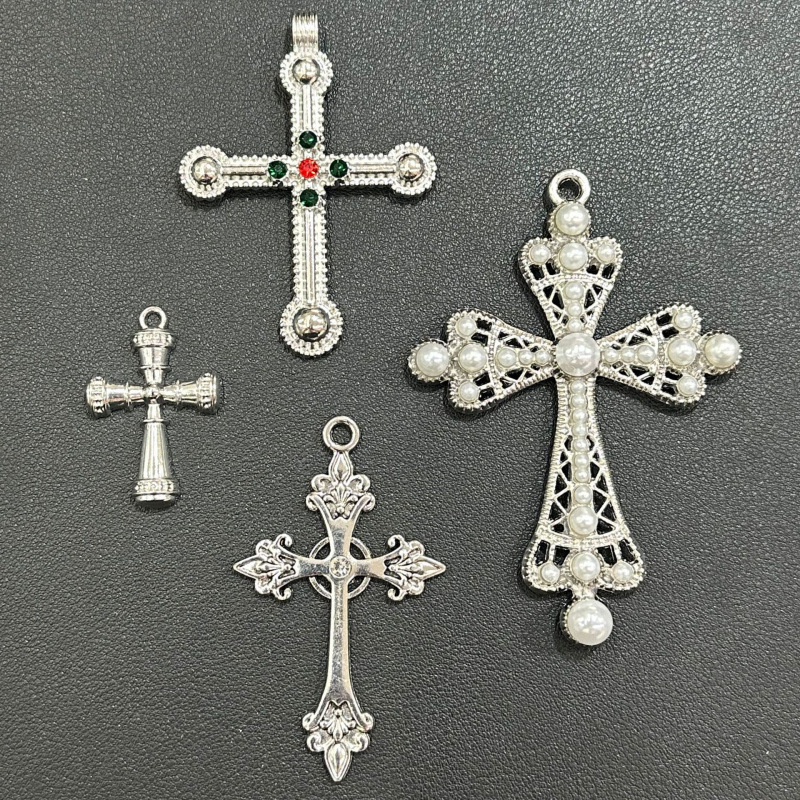 European and American Cross-Border Jewelry Hip-Hop Pearl Cross Pendant Necklace Versatile Metallic Chain Unisex Necklace Accessories