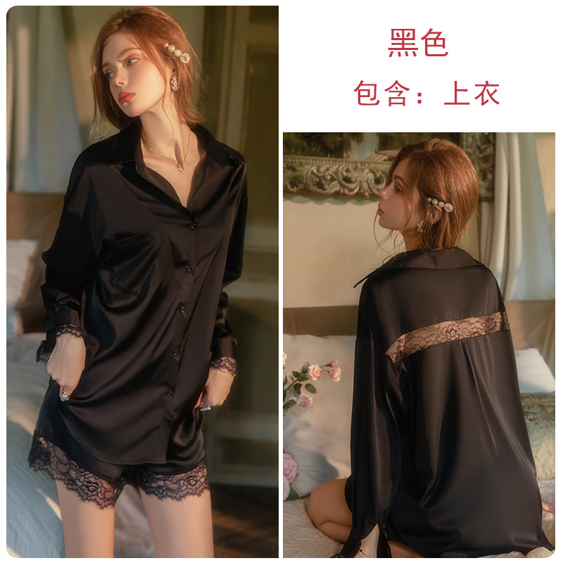 Black (top) / M