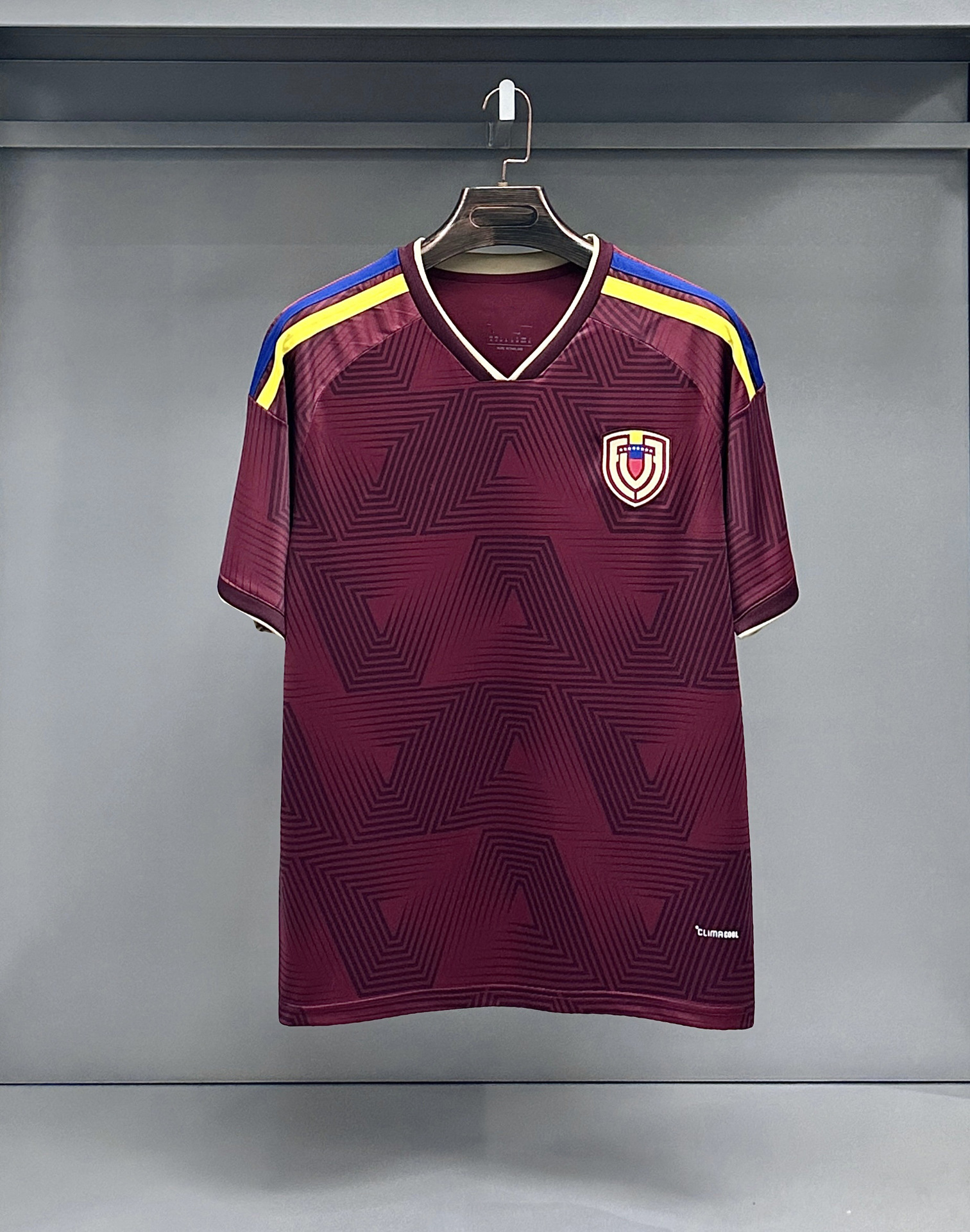 2627 nueva camiseta de fútbol de la Copa del Mundo Francia España edición de fans del equipo nacional brasileño gran cantidad de manga corta al por mayor