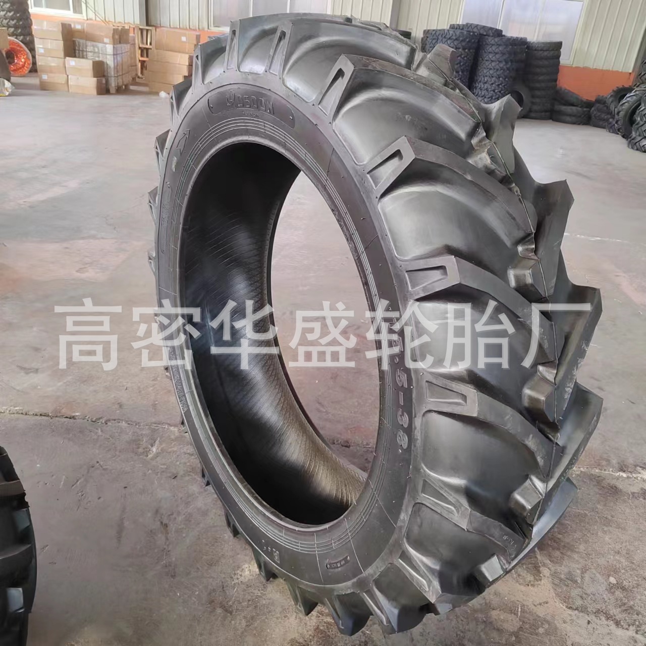 15.5-38 农用车轮胎人字纹 拖拉机联合收割机中耕机轮胎15.5-38