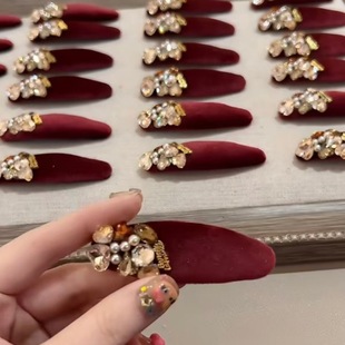 ���Wˮ荼tɫ�l�AŮ�߼��Ђ�߅�A���ꪚ��Ư���l���l�����A�^�