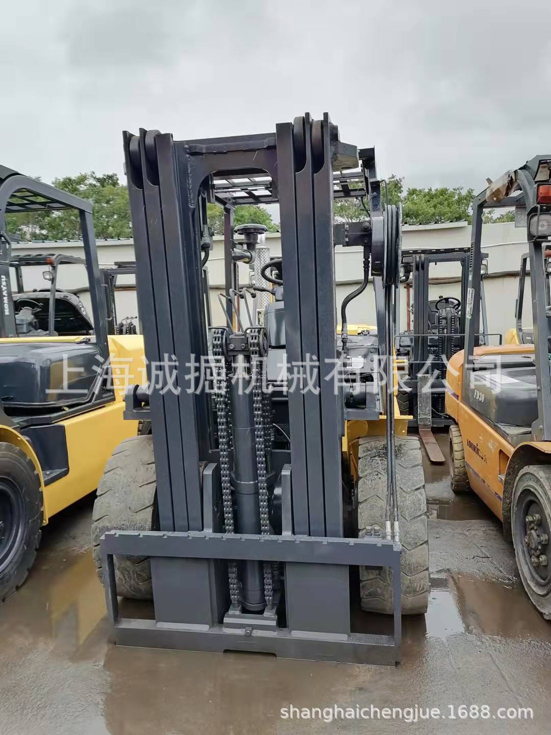 5吨小松叉车 Japan komatsu FD50 Forklift 二手柴油小松五吨叉车