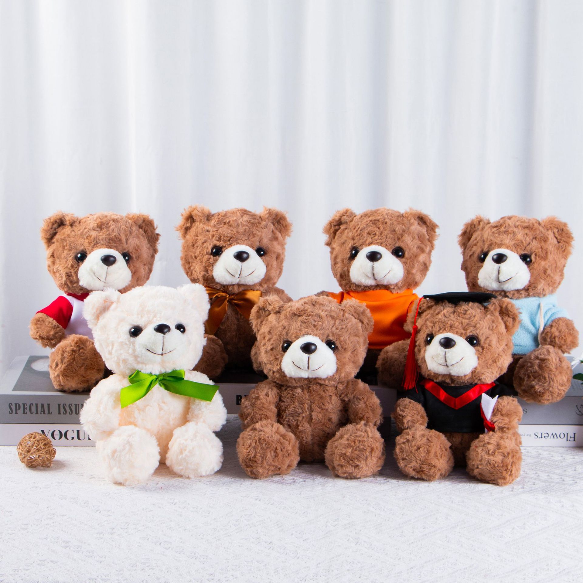 Muñecas de peluche, osos, camisetas, uniformes escolares, suéteres, muñecas para dibujar y imprimir logotipo