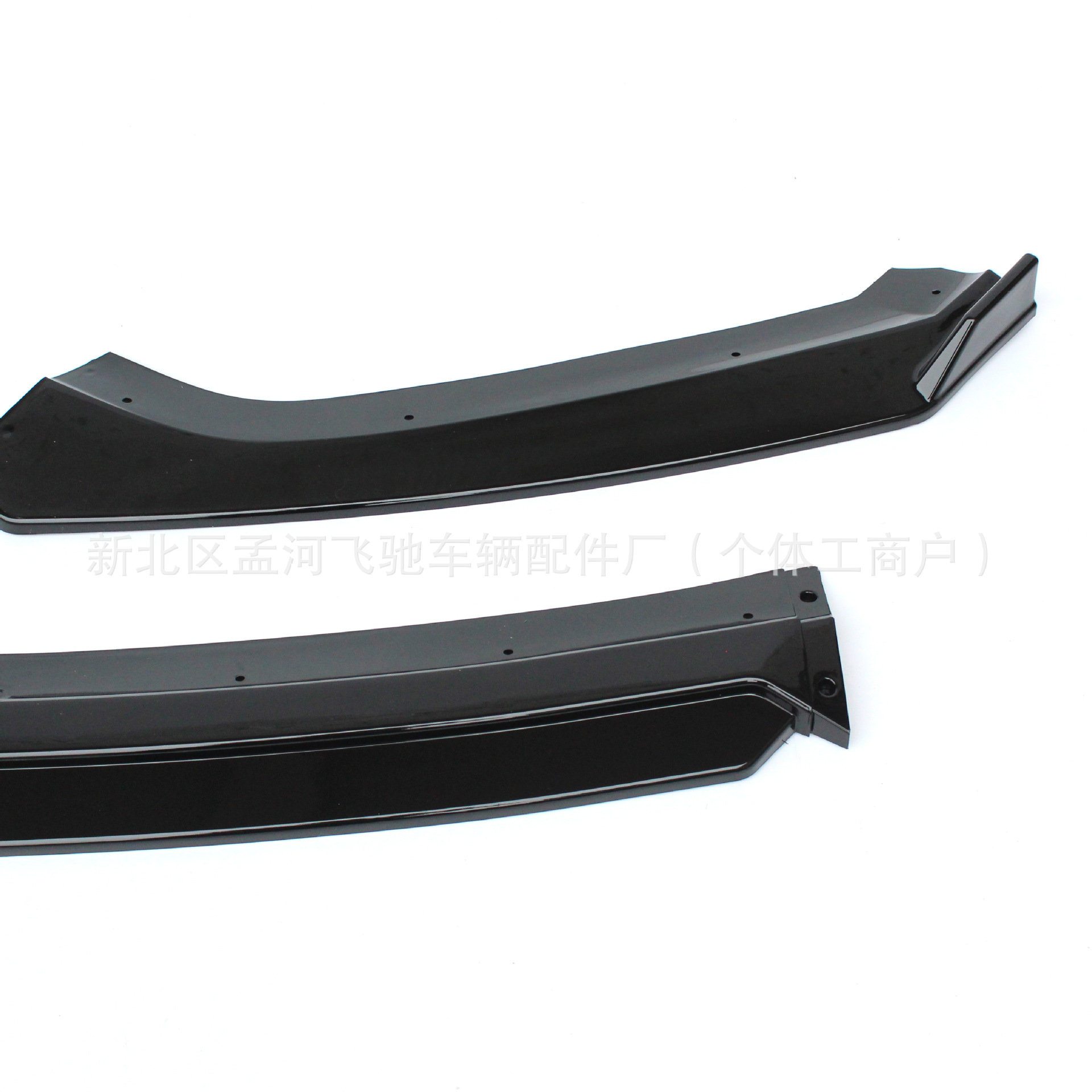 Suitable for 2013-2020 SEAT LEON front lip modification, small body kit, front bumper decorative strip, corner guards
