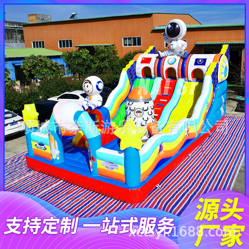 Plaza de niños gran deslizante al aire libre cojín de aire patio de recreo al aire libre gran máquina de inflar castillo
