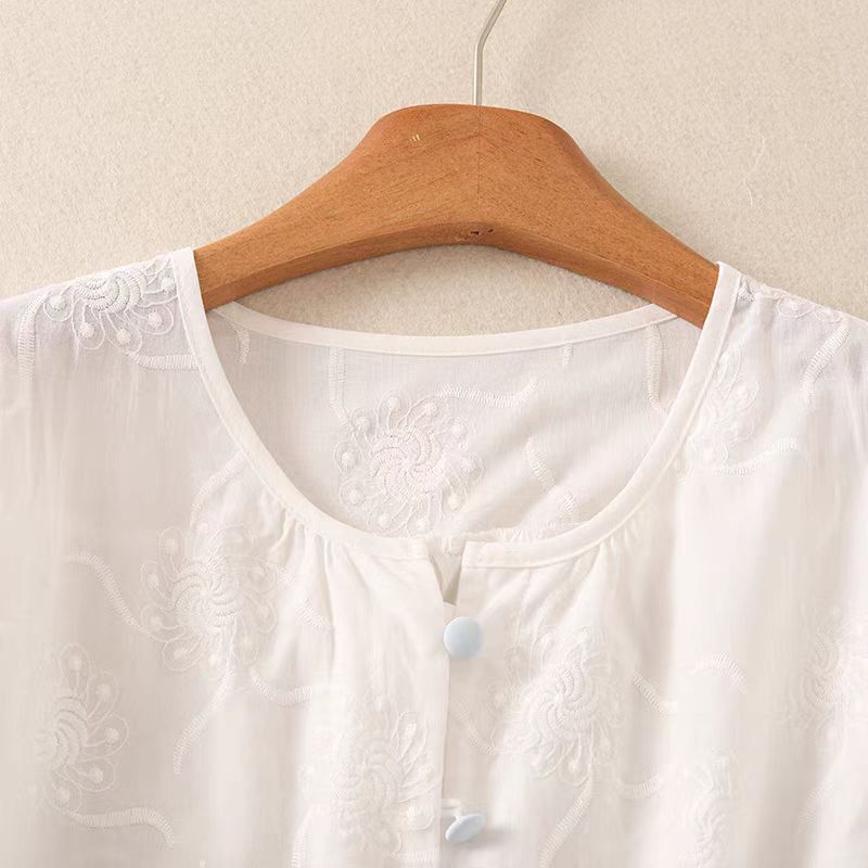 夏ニッチ万能ラウンドネック白七分袖シャツトップデザイン刺繍薄手|undefined