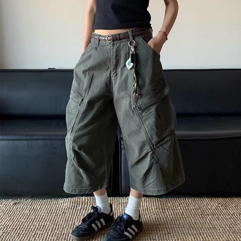 American Retro Multi-Pocket Cargo Pants Casual Pants for Men and Women, New Summer Style, Loose Fit, Versatile, Cropped Wide-Leg Shorts
