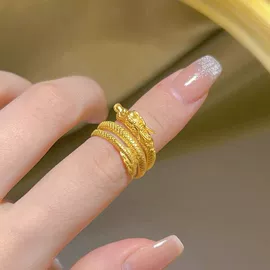 项链;戒指;耳钉